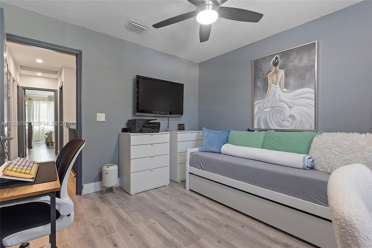 3850 NW 90th Way, Sunrise, FL 33351 Photo