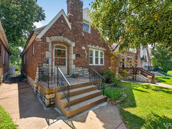 3758 Taft Avenue, St Louis, MO 63116