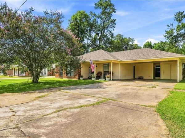 53 BAYOU OAKS Drive, Alexandria, LA 71303