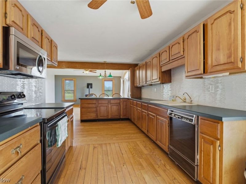11513 Kile Road , Chardon, OH 44024 Photo 17