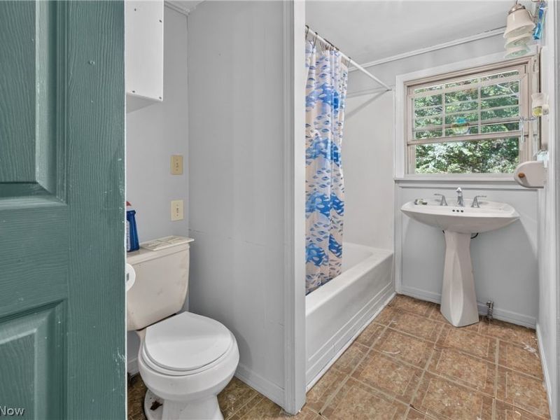 8844 Union Ridge Road , Rogers, OH 44455 Photo 15