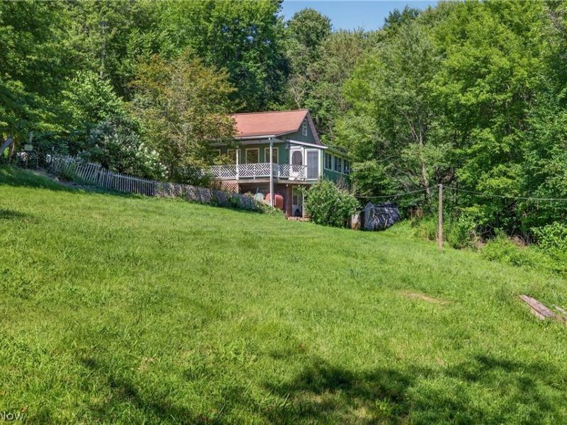8844 Union Ridge Road , Rogers, OH 44455 Photo 7