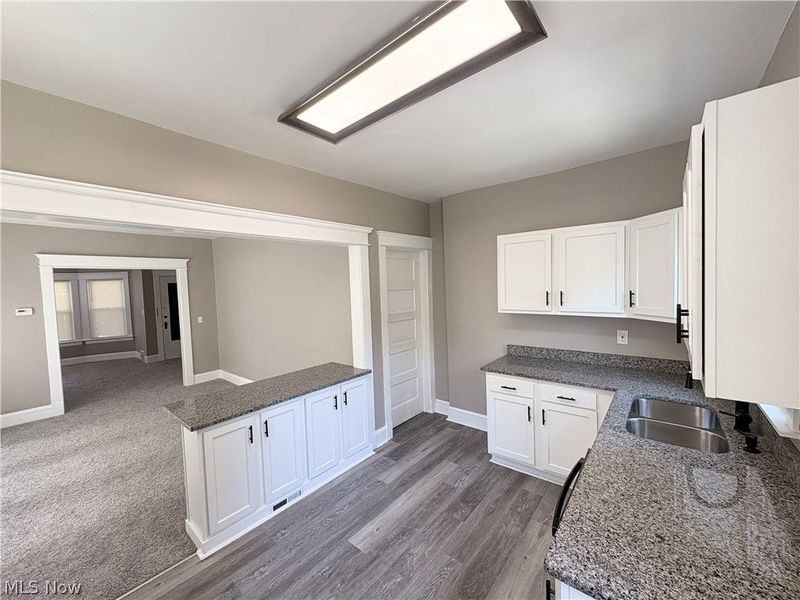 2049 West Boulevard, Cleveland, OH 44102 Photo 4