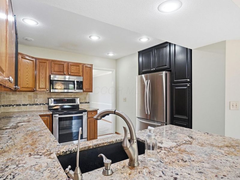 7952 Campton Court , Reynoldsburg, OH 43068 Photo 17