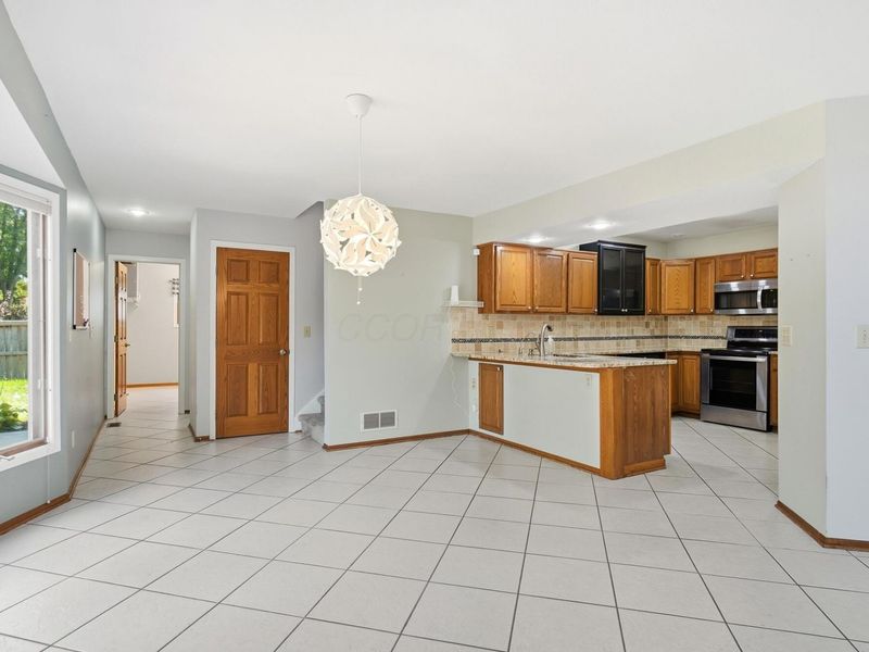 7952 Campton Court , Reynoldsburg, OH 43068 Photo 21