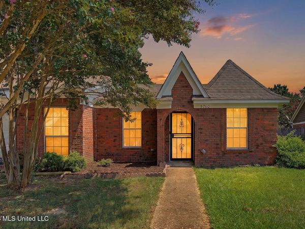 5780 Garden Walk, Southaven, MS 38671