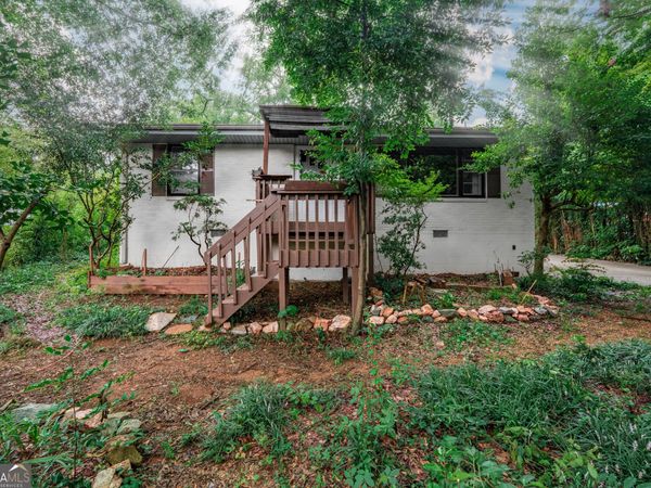 1747 SE Crestridge Drive, Marietta, GA 30067