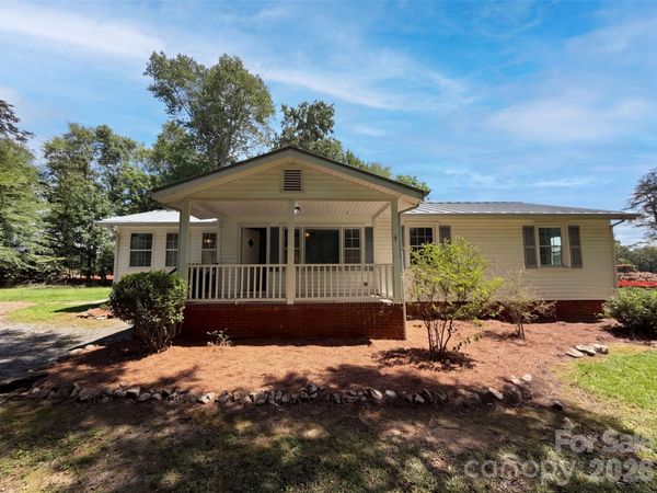 5100 Robinwood Drive , Charlotte, NC 28215