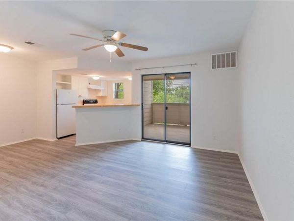 2500 Burleson RD, Unit 614, Austin, TX 78741