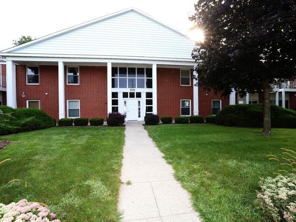 700 S Dakota Avenue, Unit 112, Ames, IA 50014