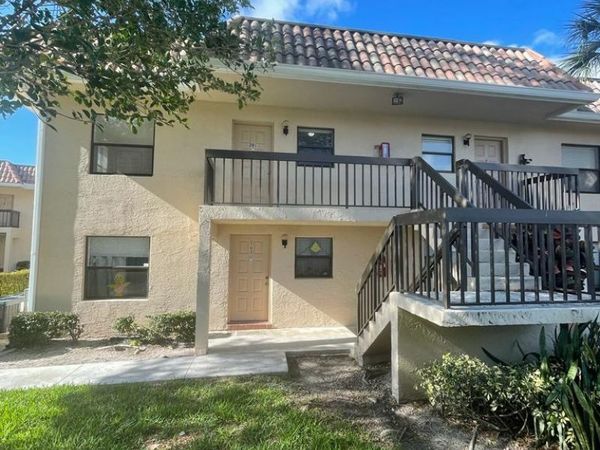 6844 PALMETTO Circle S, Unit 201, Boca Raton, FL 33433