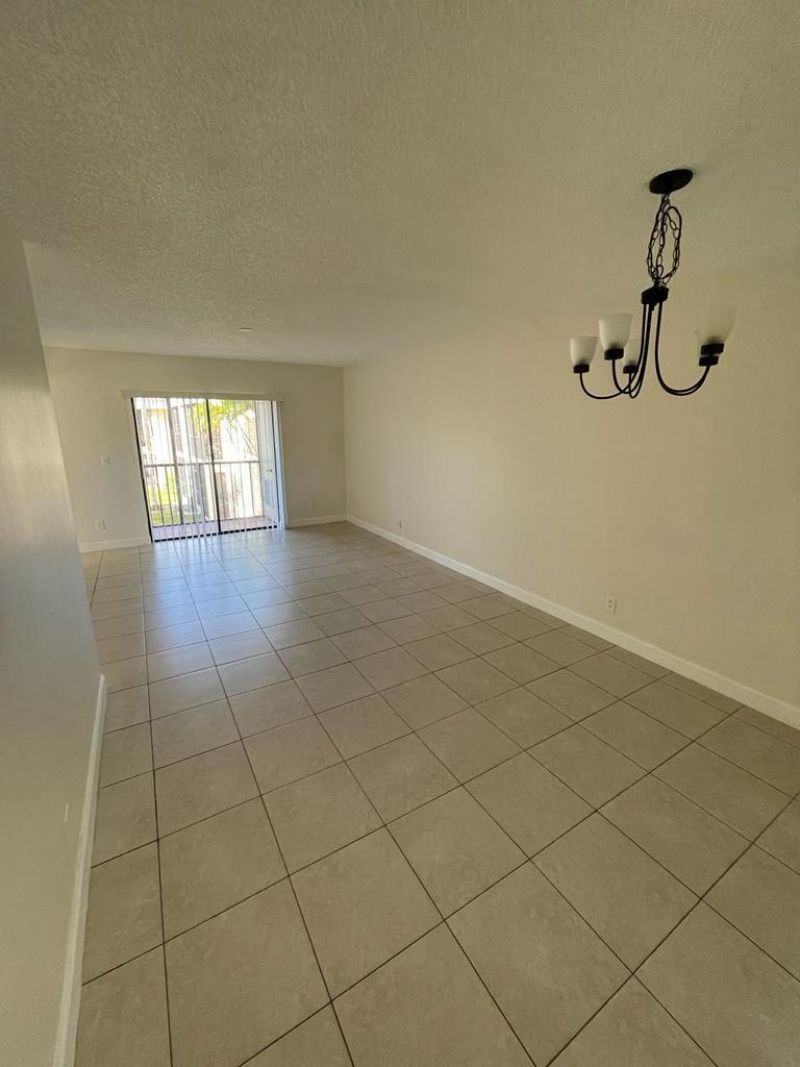 6844 Palmetto Circle S, Unit 201, Boca Raton, FL 33433 Photo