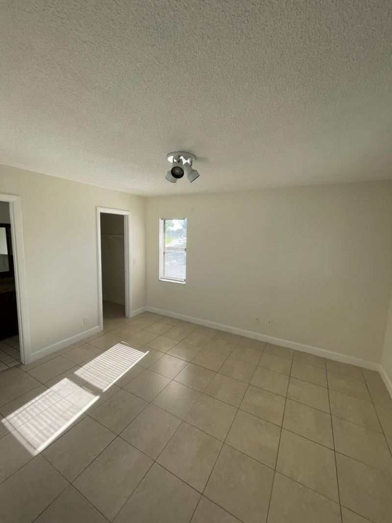6844 Palmetto Circle S, Unit 201, Boca Raton, FL 33433 Photo
