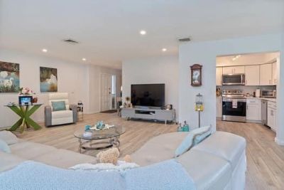 415 Pine Tree Court, Unit 17, Atlantis, FL 33462 Photo