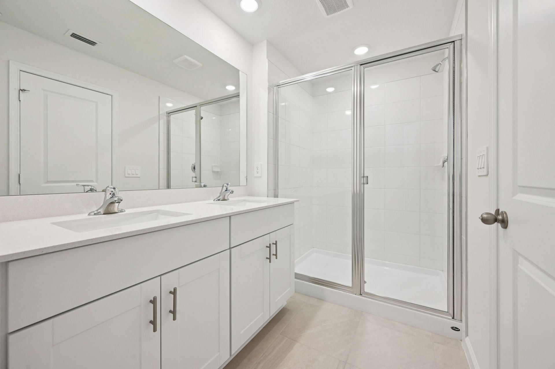654 Salisbury Circle, Fort Pierce, FL 34982 Photo