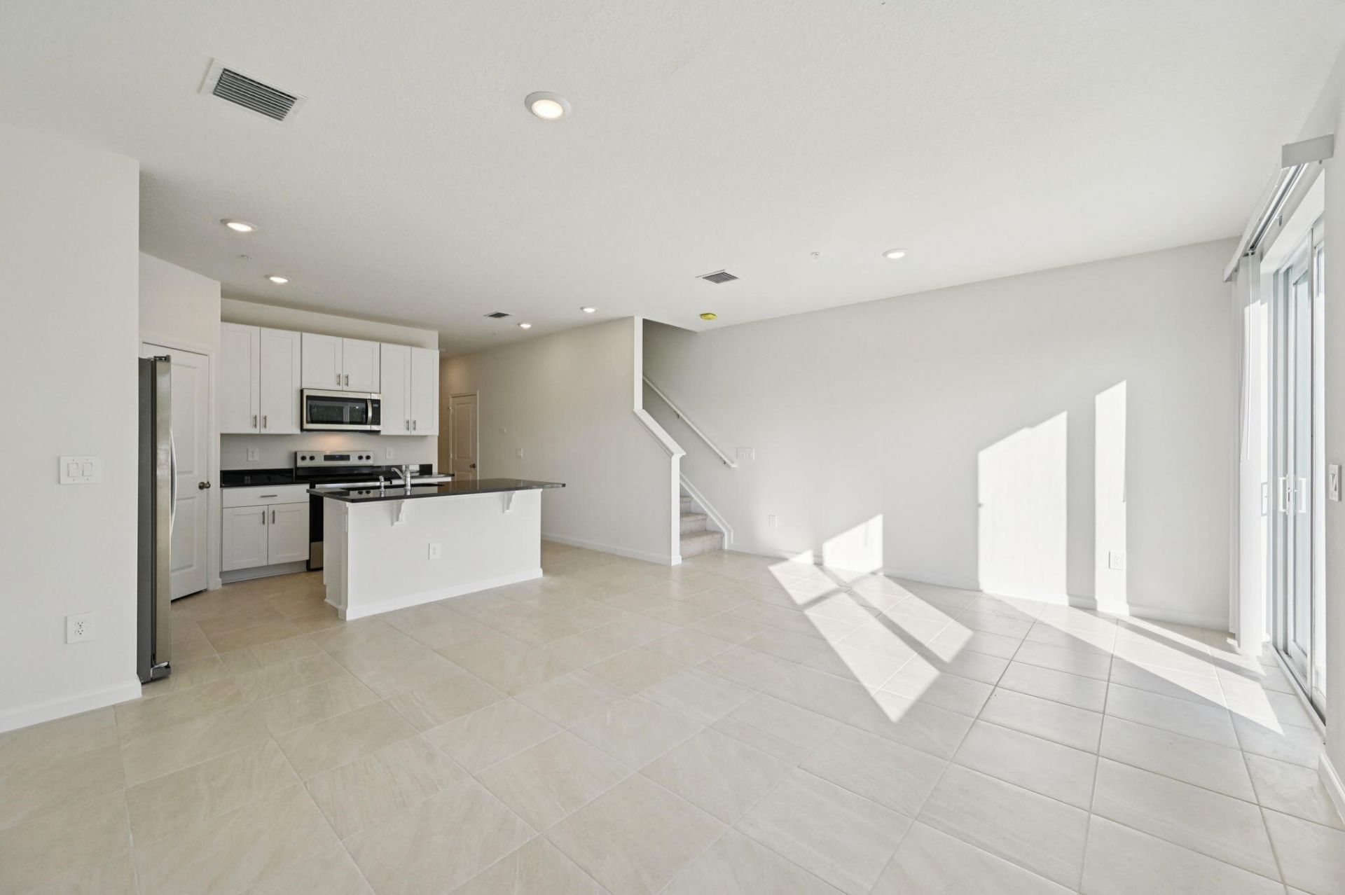 654 Salisbury Circle, Fort Pierce, FL 34982 Photo