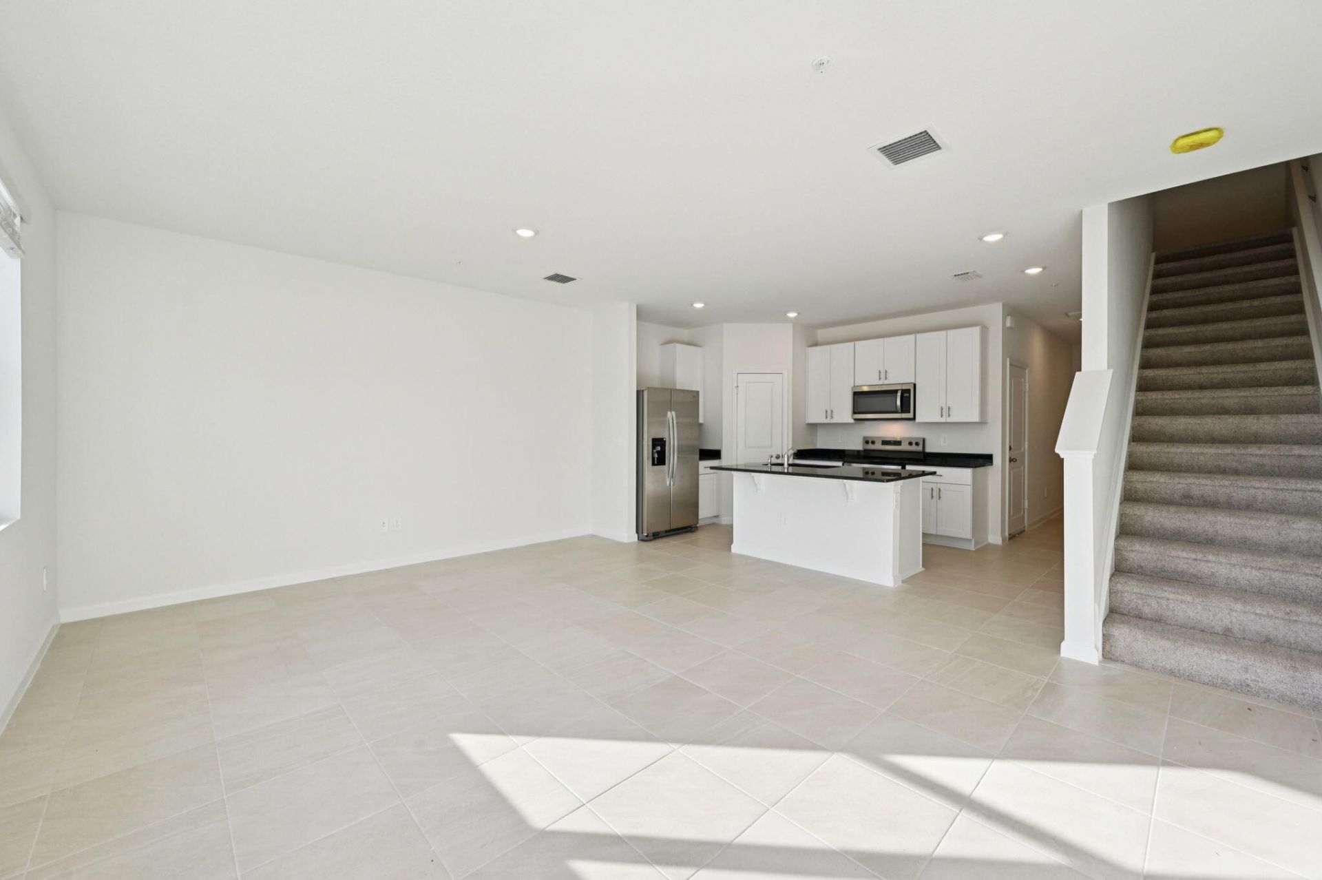 654 Salisbury Circle, Fort Pierce, FL 34982 Photo