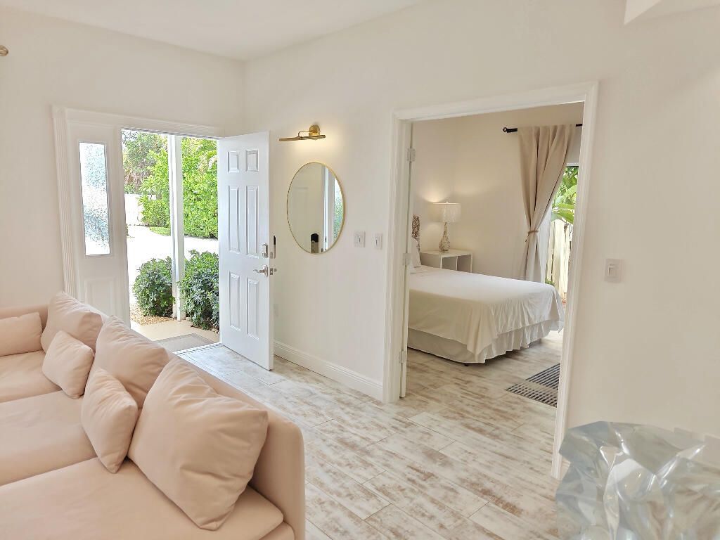 210 Bella Vista Court N, Unit 10, Jupiter, FL 33477 Photo