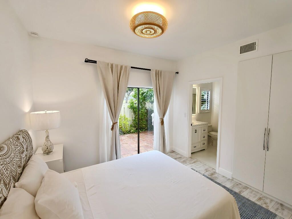 210 Bella Vista Court N, Unit 10, Jupiter, FL 33477 Photo
