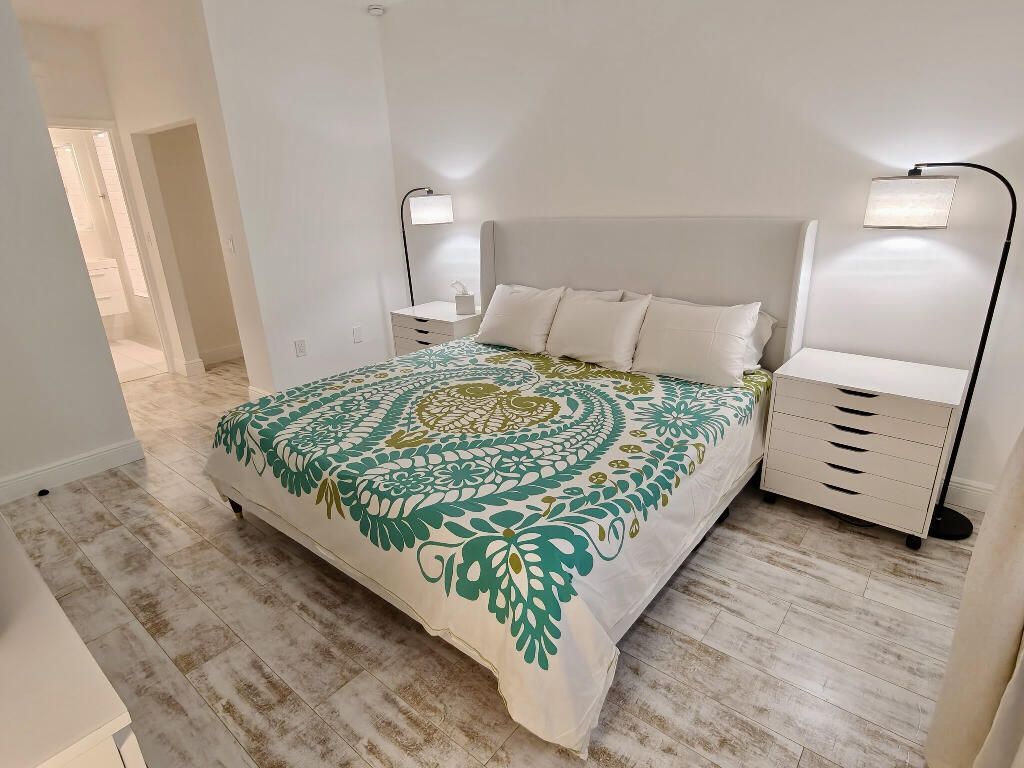 210 Bella Vista Court N, Unit 10, Jupiter, FL 33477 Photo
