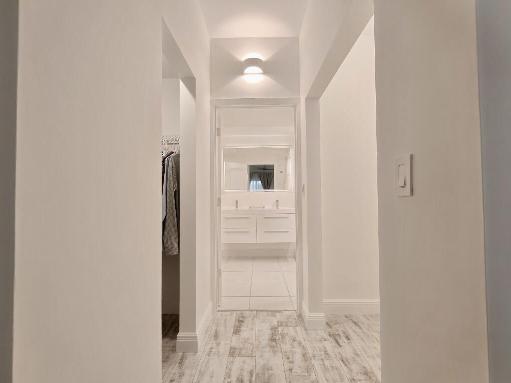 210 Bella Vista Court N, Unit 10, Jupiter, FL 33477 Photo
