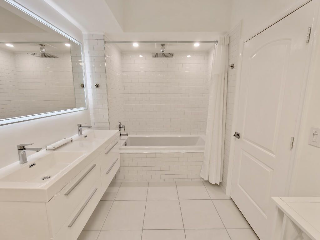 210 Bella Vista Court N, Unit 10, Jupiter, FL 33477 Photo