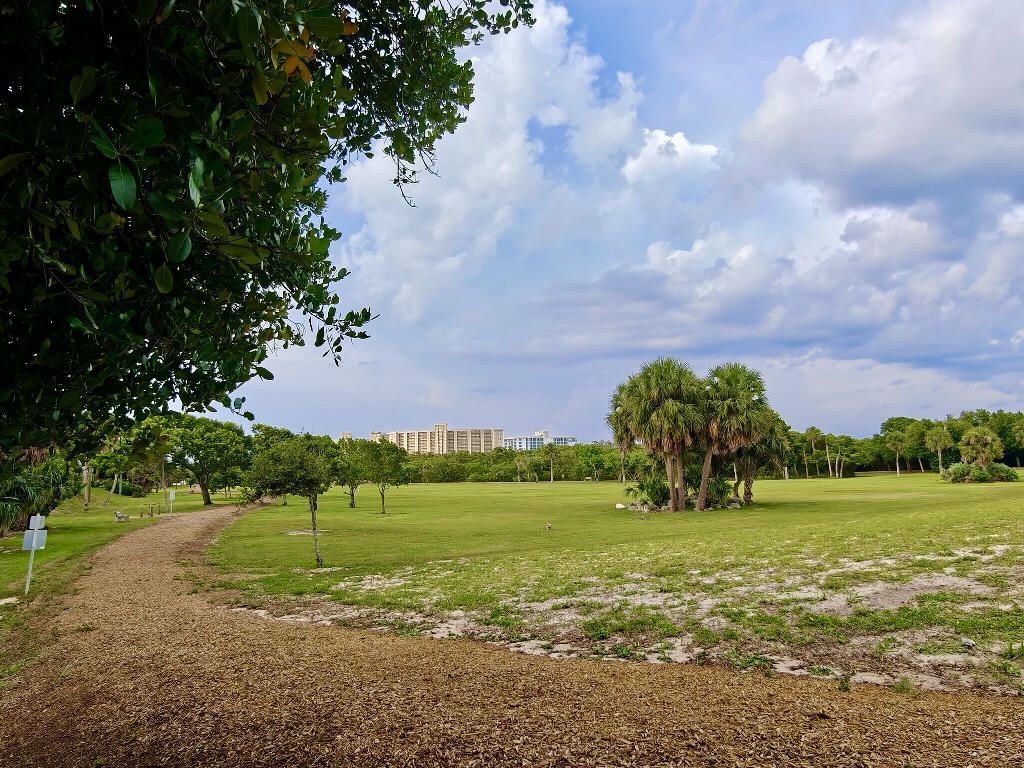 210 Bella Vista Court N, Unit 10, Jupiter, FL 33477 Photo