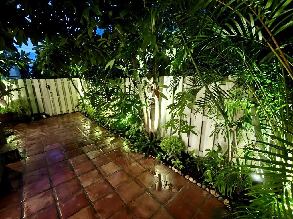 210 Bella Vista Court N, Unit 10, Jupiter, FL 33477 Photo