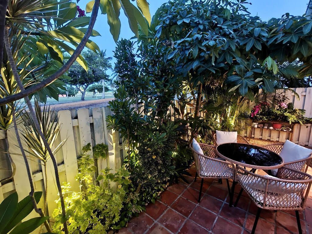 210 Bella Vista Court N, Unit 10, Jupiter, FL 33477 Photo