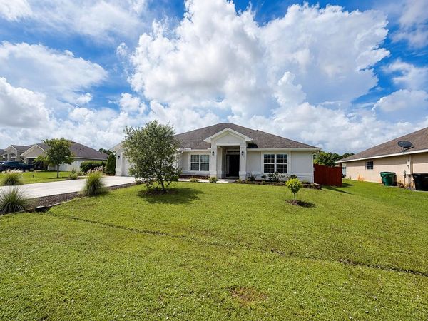 5857 NW Ethel Court, Port St. Lucie, FL 34986