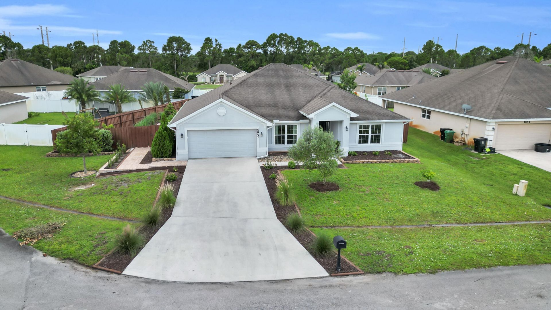 5857 NW Ethel Court, Port Saint Lucie, FL 34986 Photo