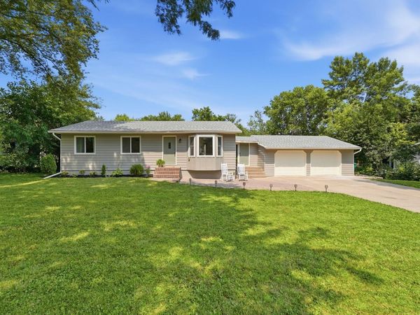 429 8th Street SE, Cokato, MN 55321