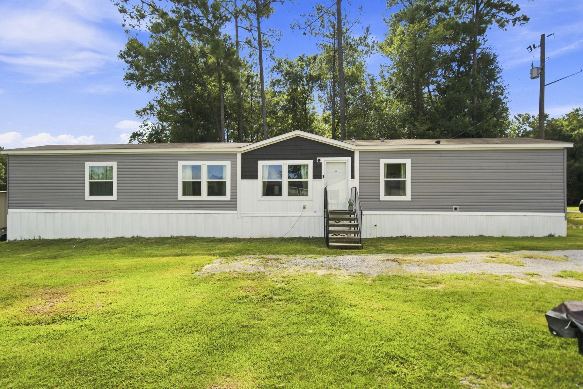 1063 Lilinoe Way, Diamondhead, MS 39525 Main Photo