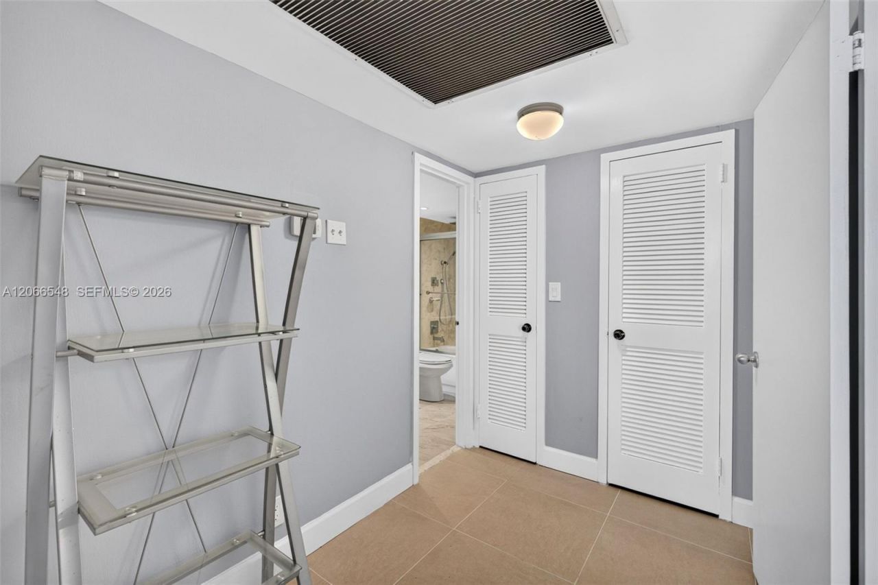 2030 S Ocean Dr, Unit 1218, Hallandale Beach, FL 33009 Photo
