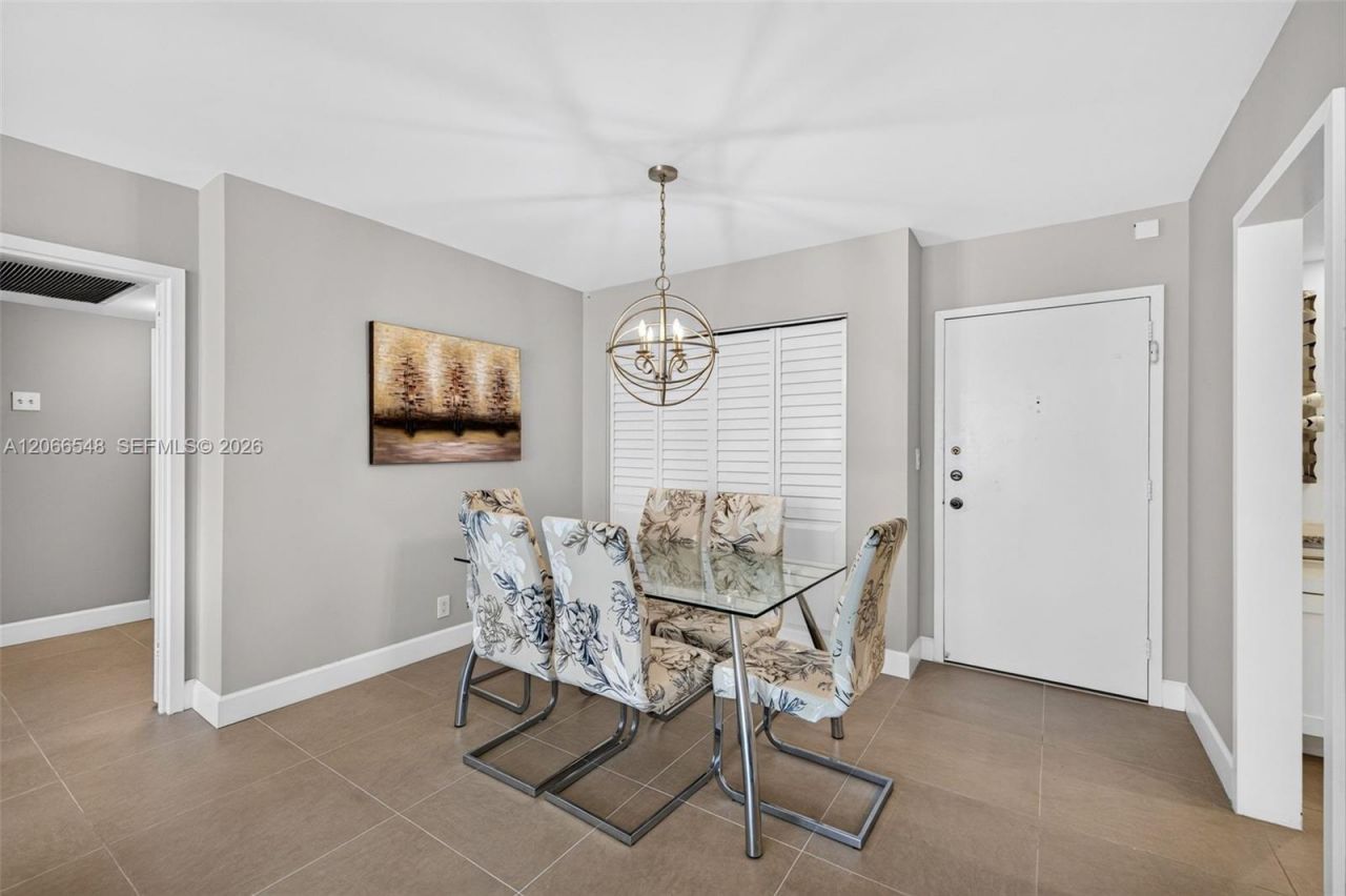 2030 S Ocean Dr, Unit 1218, Hallandale Beach, FL 33009 Photo