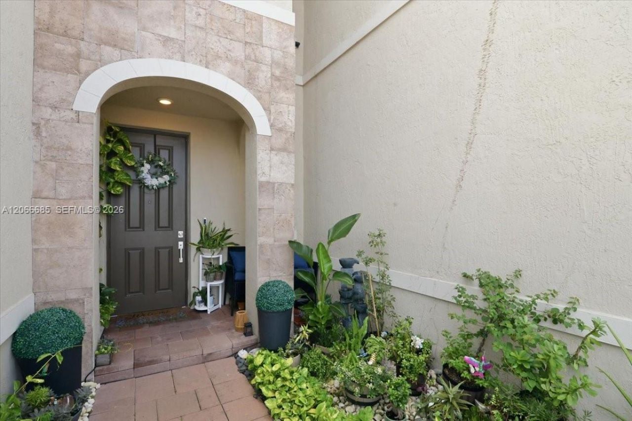 3378 W 112th St , Hialeah, FL 33018 Photo