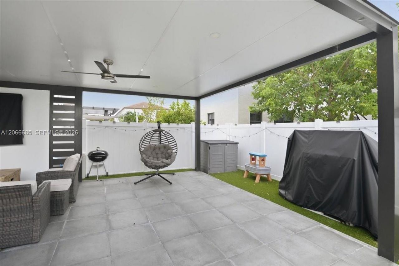 3378 W 112th St , Hialeah, FL 33018 Photo