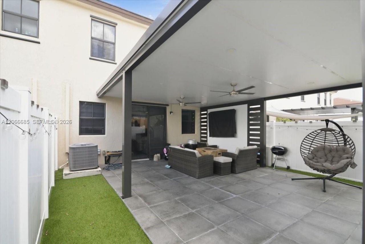 3378 W 112th St , Hialeah, FL 33018 Photo