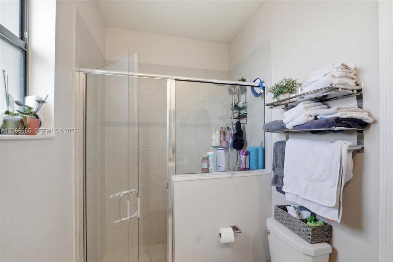 3378 W 112th St , Hialeah, FL 33018 Photo