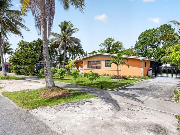 17350 NW 16th Ave , Miami Gardens, FL 33169