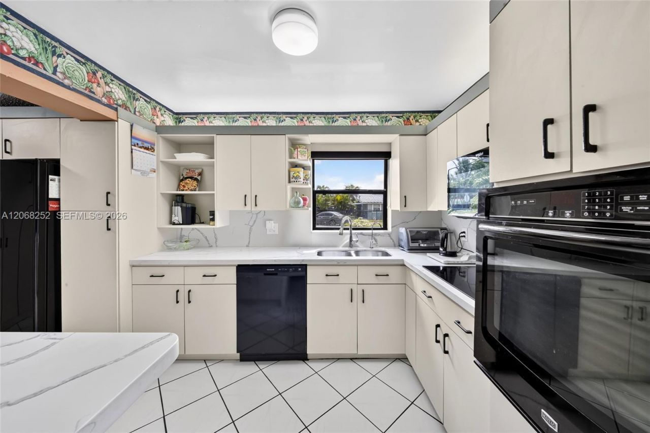 17350 NW 16th Ave, Miami Gardens, FL 33169 Photo