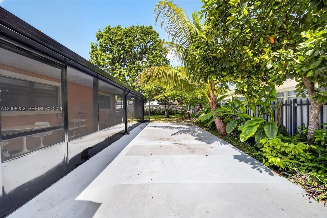 17350 NW 16th Ave, Miami Gardens, FL 33169 Photo