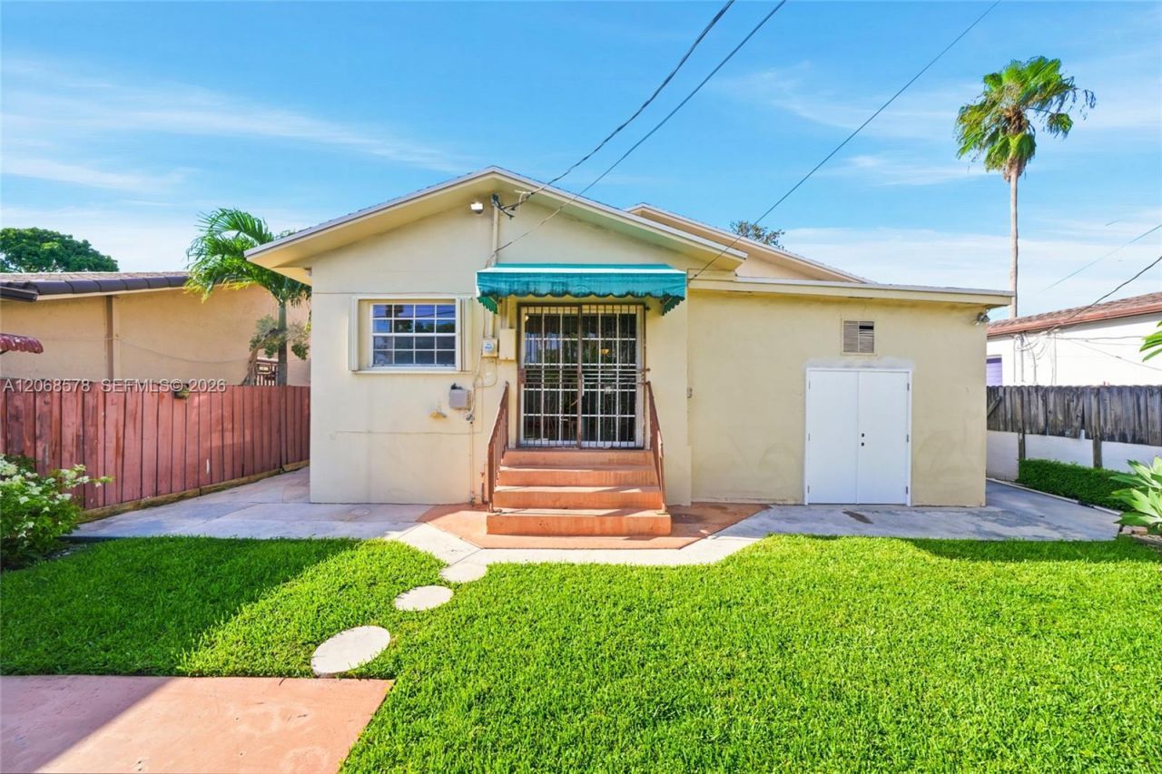6710 SW 29th St, Miami, FL 33155 Photo