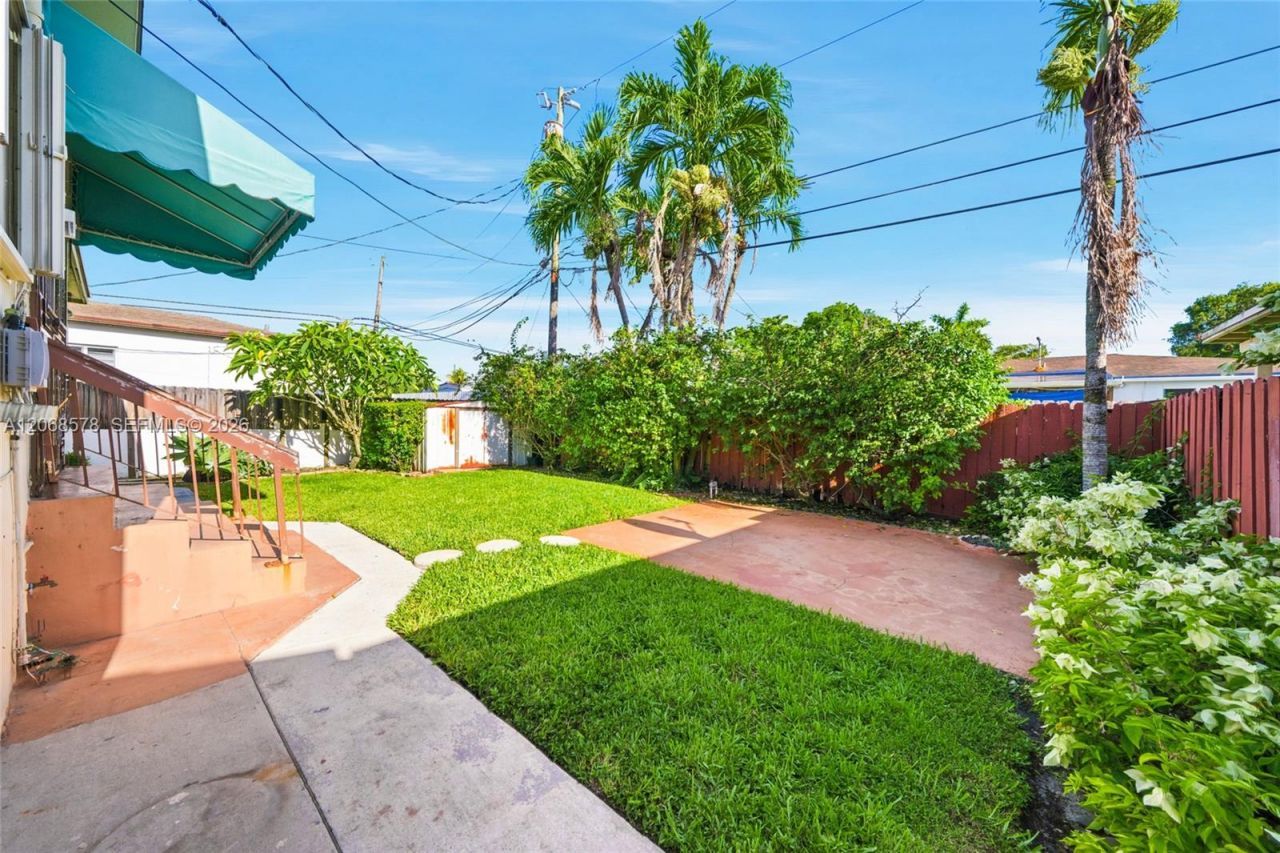 6710 SW 29th St, Miami, FL 33155 Photo