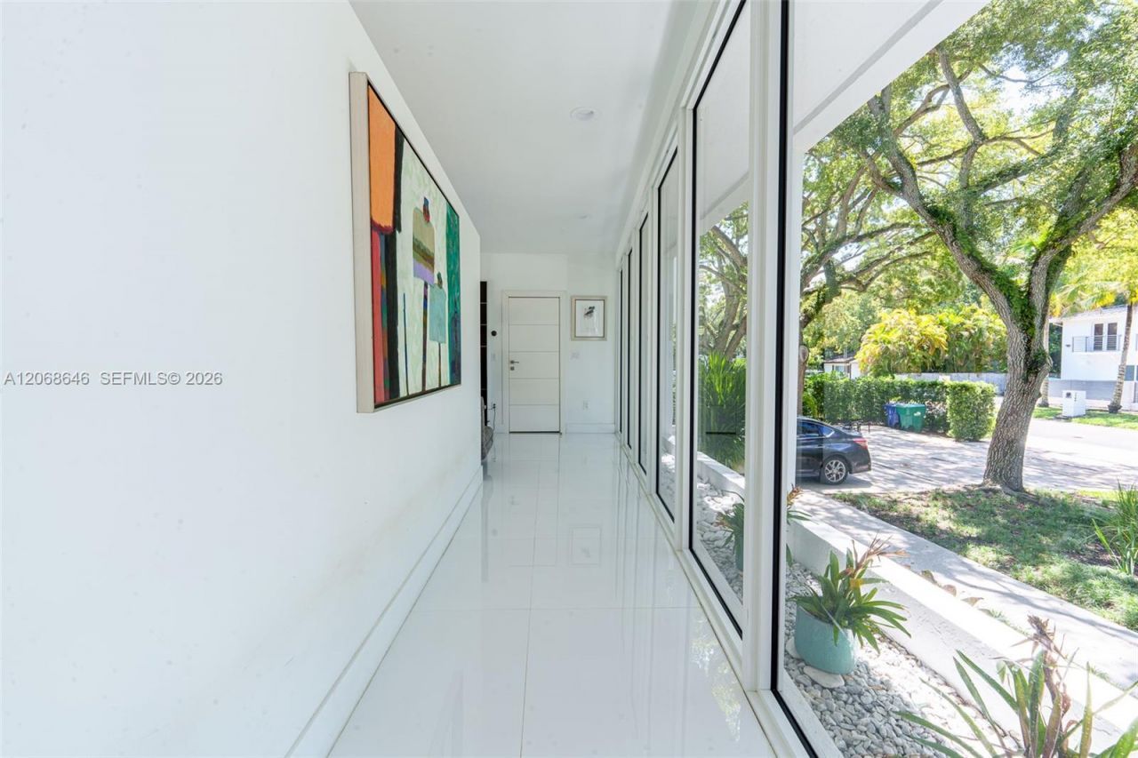 7277 SW 165th St , Palmetto Bay, FL 33157 Photo