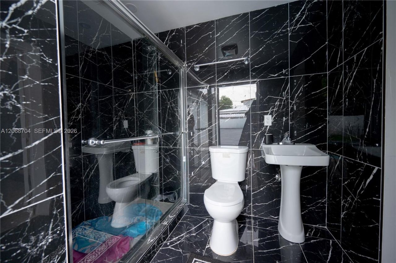 2920 SW 69th Ave, Miami, FL 33155 Photo