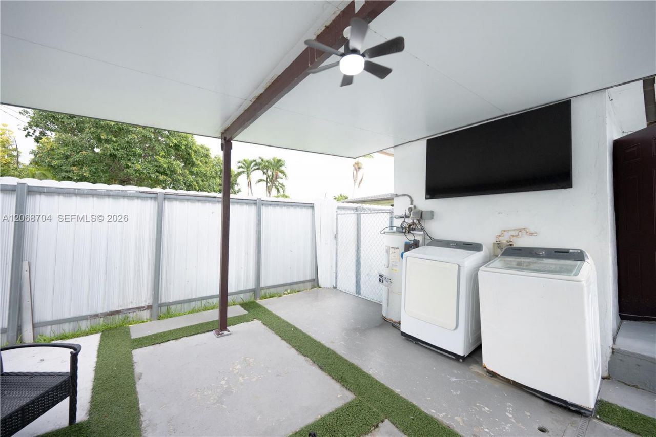 2920 SW 69th Ave, Miami, FL 33155 Photo
