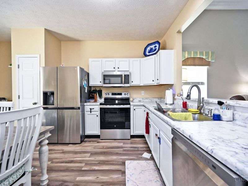 4141 S Gensen Loop, Union Township, OH 45245 Photo 11