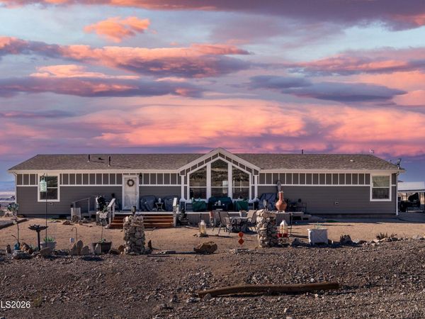 12710 Carson Drive, Lovelock, NV 89419