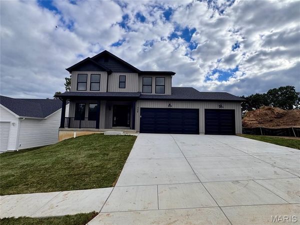 726 Blake Drive, Hillsboro, MO 63050